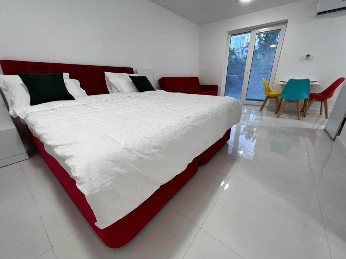 Pekini Street Apartment Tbilissi Extérieur photo