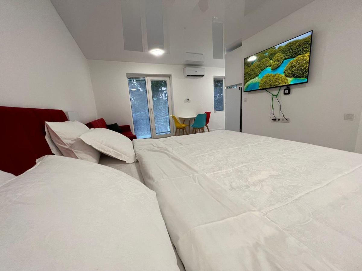 Pekini Street Apartment Tbilissi Extérieur photo